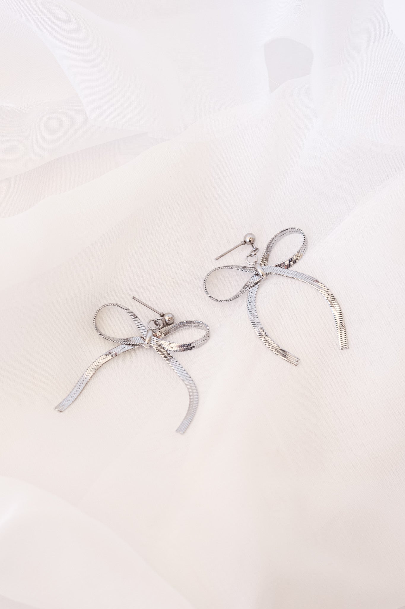 Lauren Bow Dangle
