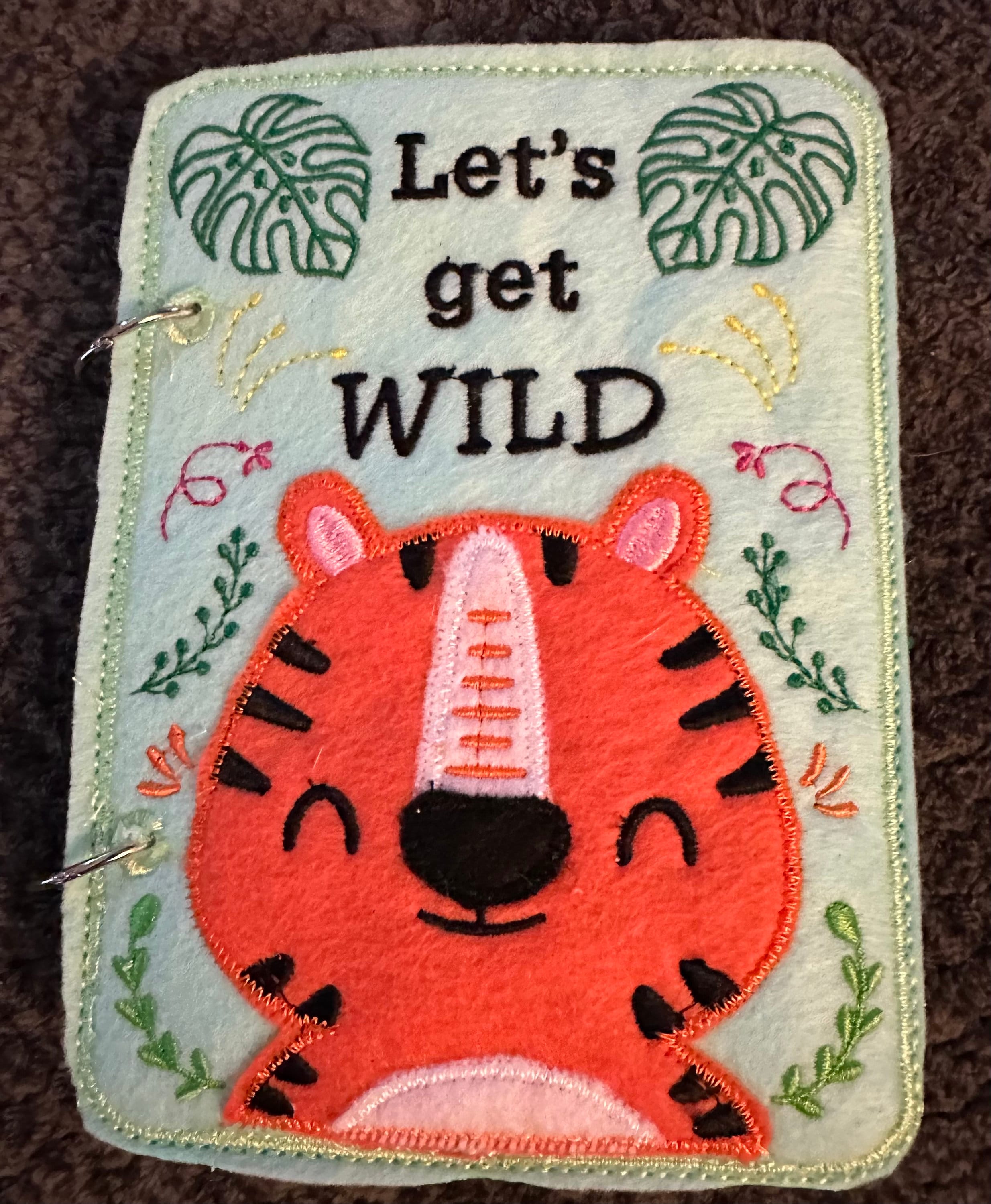 Jungle Animal Toddler Quiet Book - Busy Book - Zoo Animal Activity Book - Gift for Toddler - Animal Finger Puppets - Educational Quiet Book